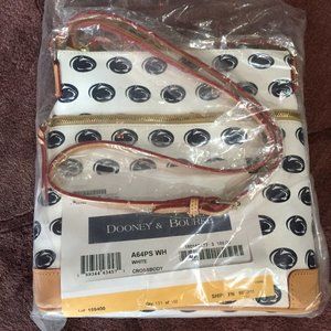 NWT DOONEY & BOURKE PENN STATE COLLEGIATE MEDIUM CROSSBODY BAG